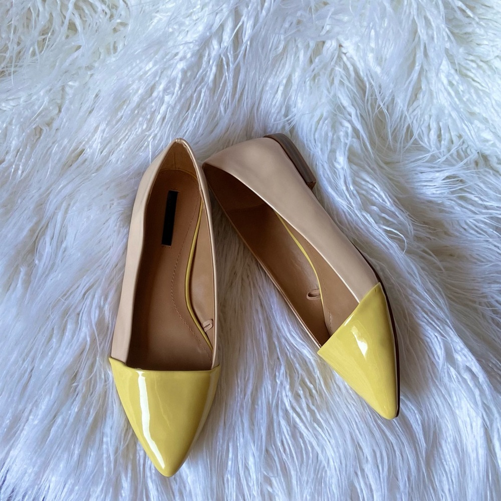 SOLD! Zara Flats